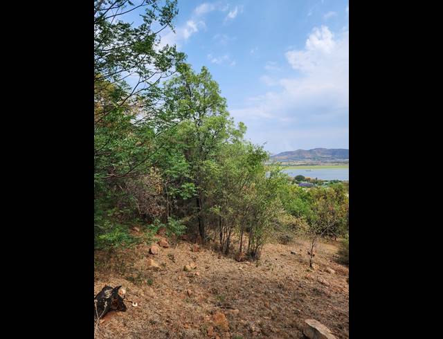 960M² VACANT LAND FOR SALE IN KOSMOS RIDGE